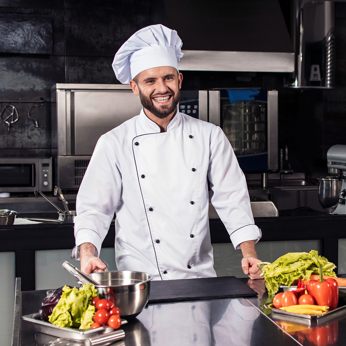 Advance your skills with a job as a cook from Dream Jobs 4 Future.